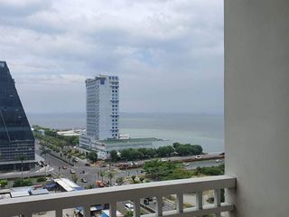 Shore Tower A: 1BR with balcony