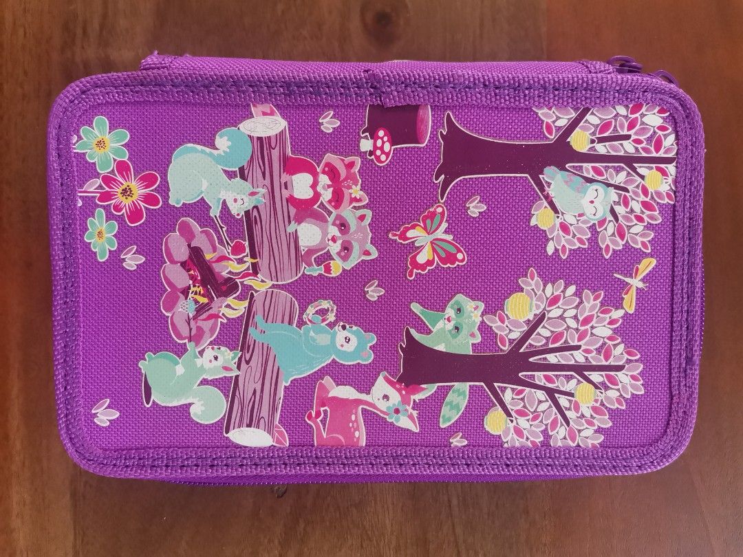 Smiggle 3 Compartment Pencil Case, Hobbies & Toys, Stationary & Craft