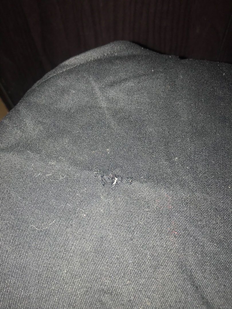 Starbucks black apron (coffee master edition), Hobbies & Toys