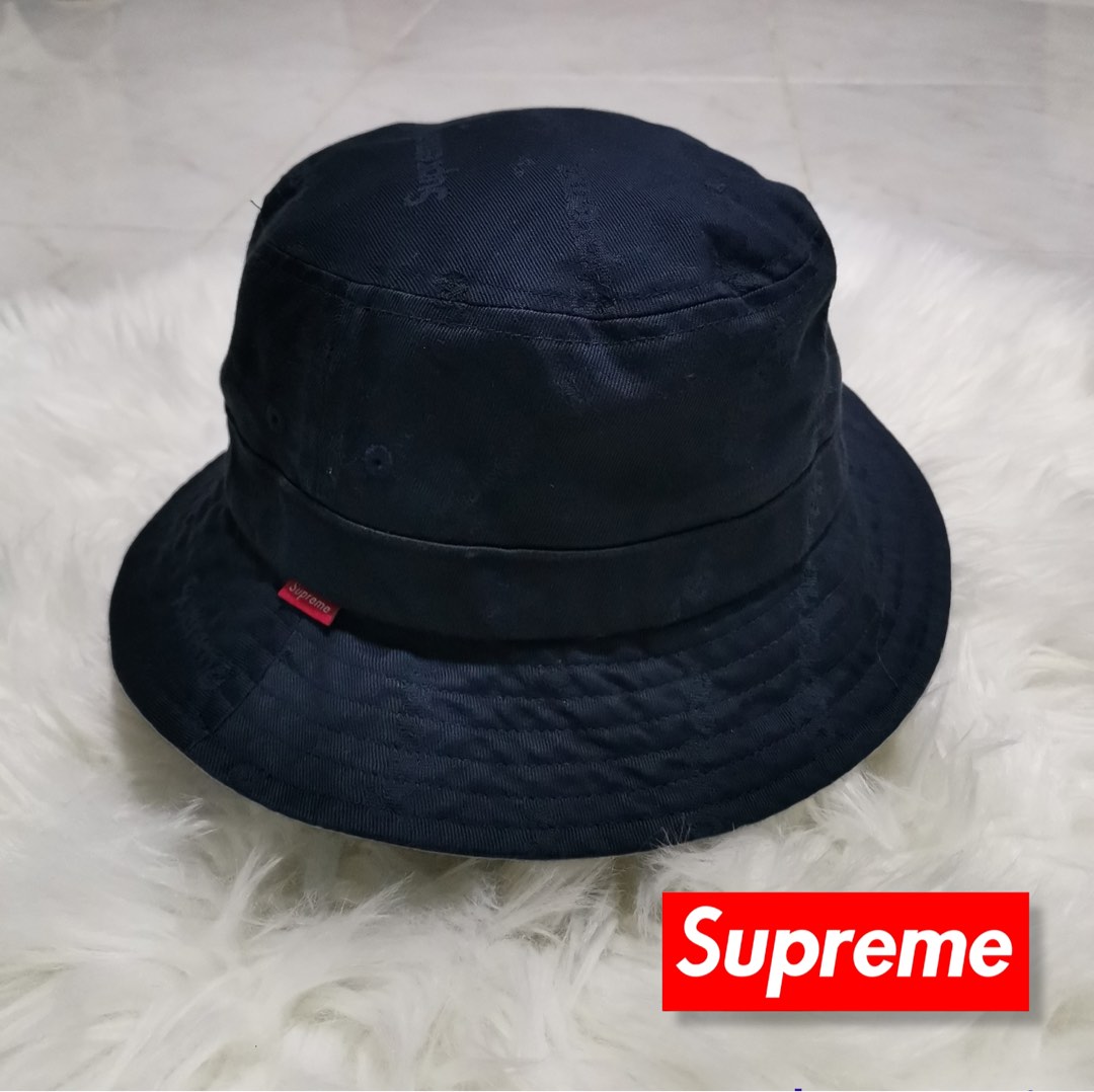 SUPREME Bucket Hat, Men's Fashion, Watches & Accessories, Caps & Hats