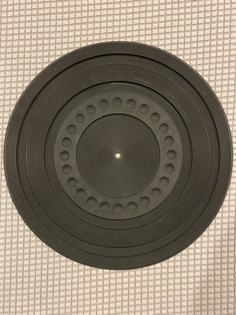 Turntable rubber mat, Audio, Other Audio Equipment on Carousell
