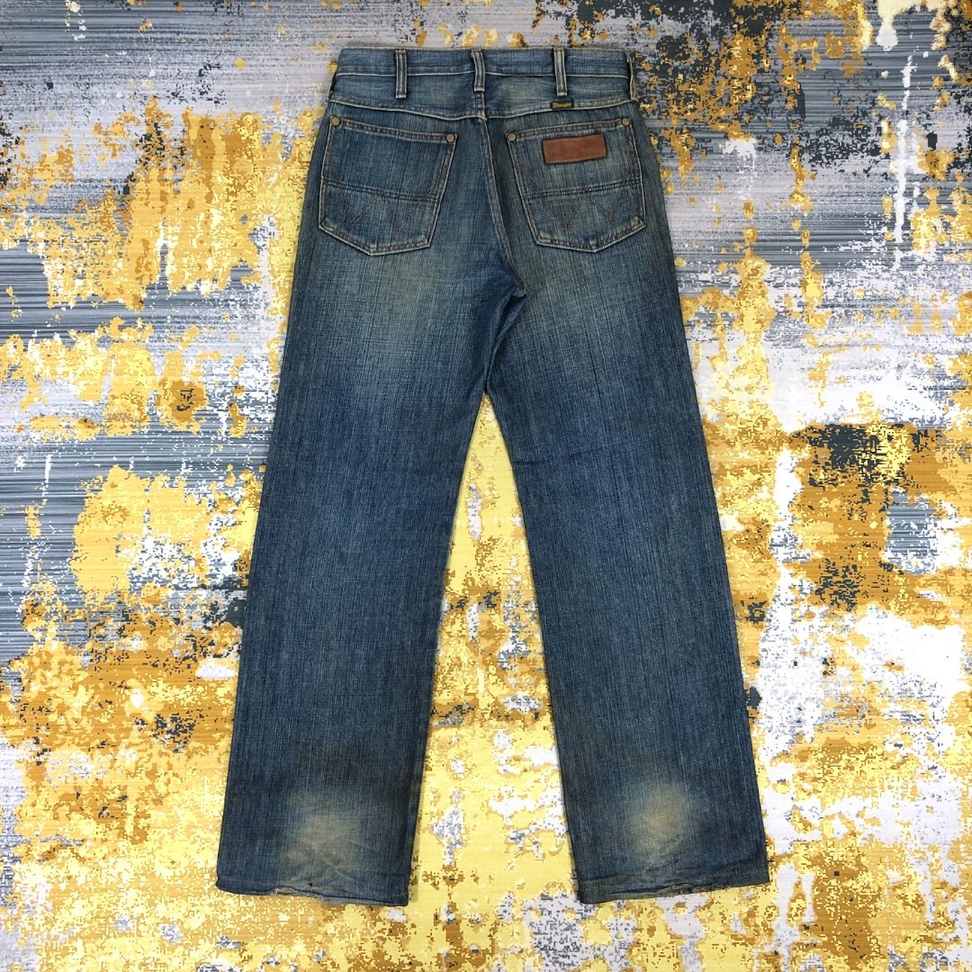 Vintage Wrangler Jeans Regular Denim Dirty 29 x 30 L1277, Men's Fashion,  Bottoms, Jeans on Carousell