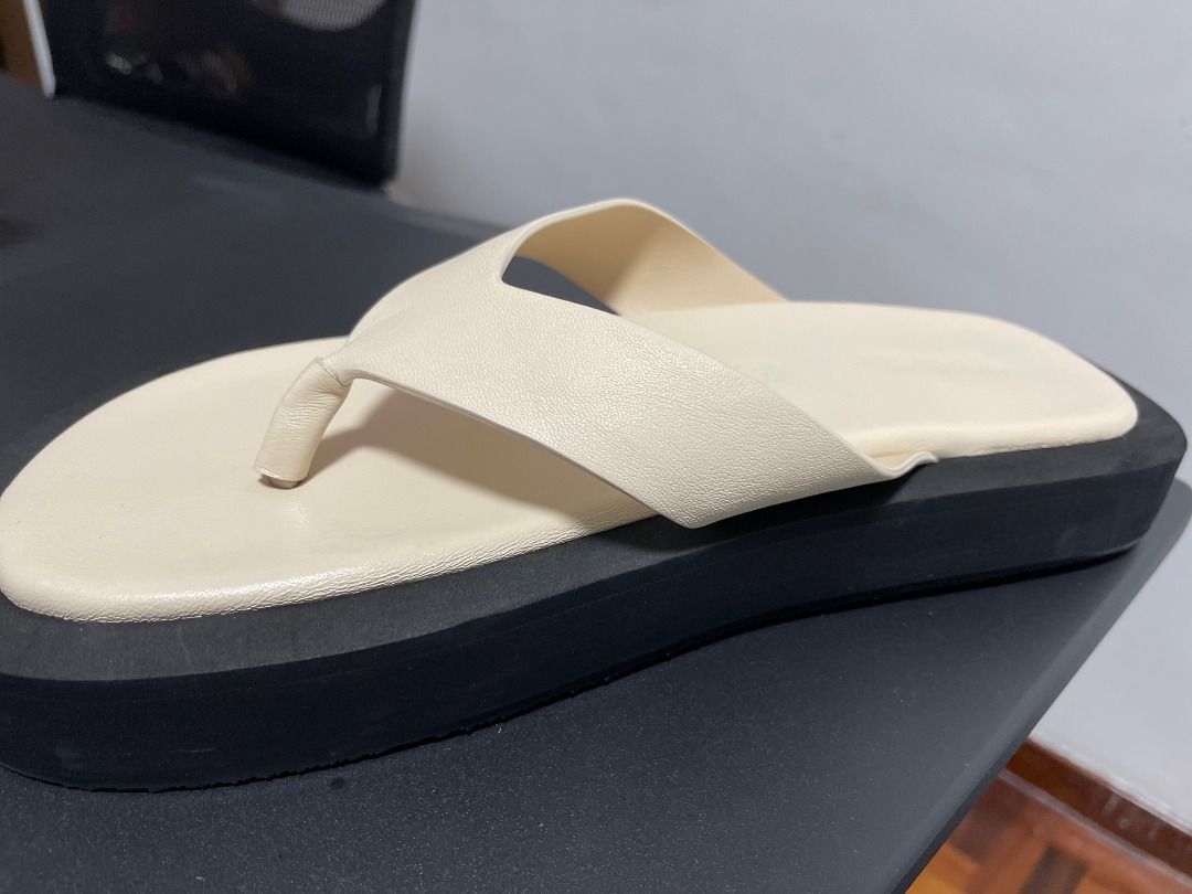 Full slippers 2024