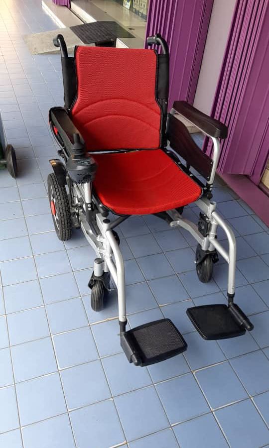 Wheelchair Rechargeable Automatic , Auto Accessories on Carousell