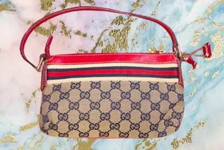 Gucci bag speedy 35 size cherryline signature, Luxury, Bags & Wallets on  Carousell