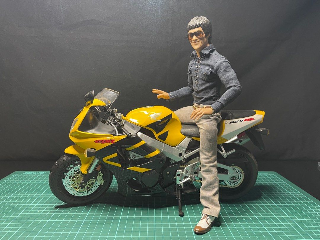 1/6 Diecast Model Honda CBR 929RR Motorcycle By Newray