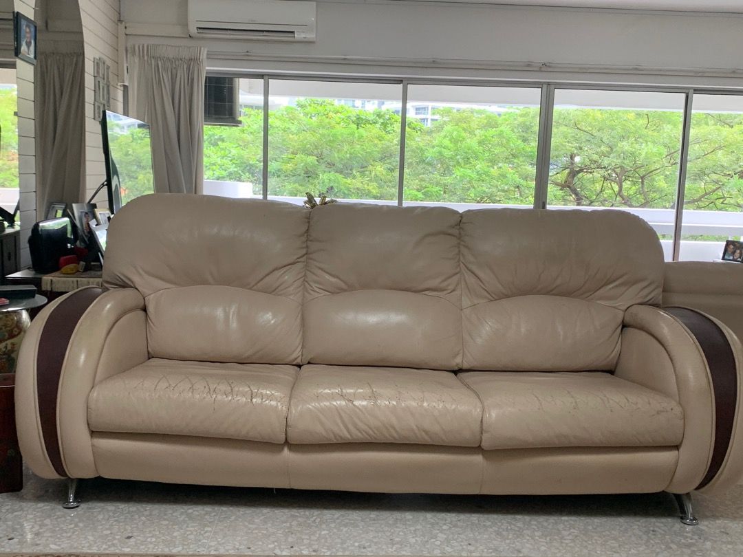 FREE 3pc Italian Leather Sofa Set!, Furniture & Home Living, Furniture