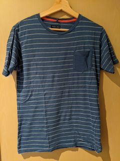 99%new  Sfera Navy Striped t shirt 藍 白 間條tee