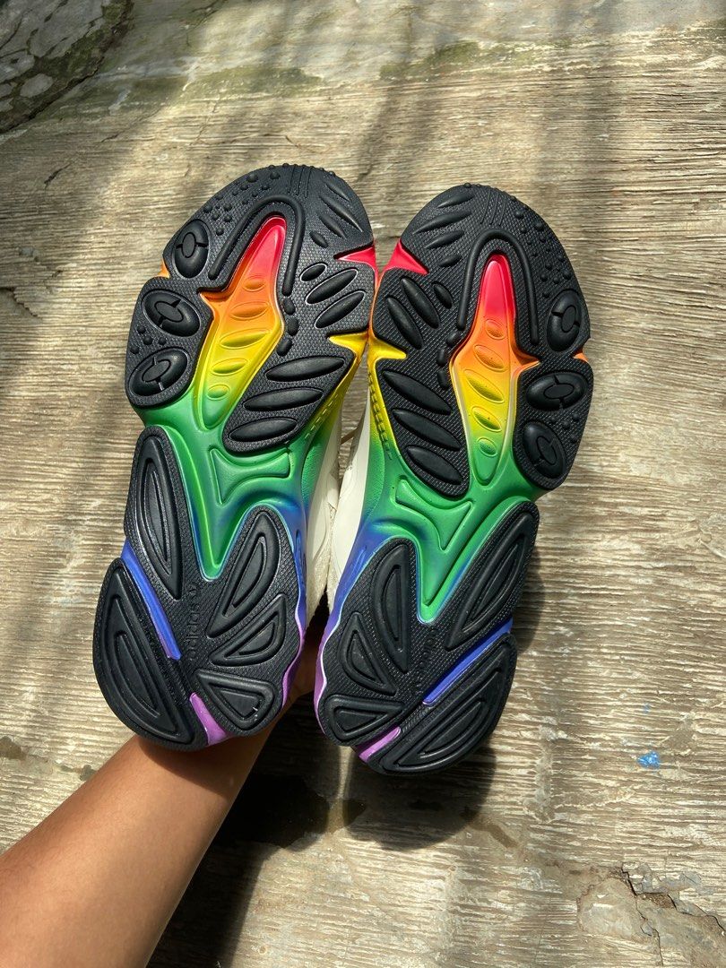 SALE Adidas Ozweego Adiprene x Supreme Fesyen Pria