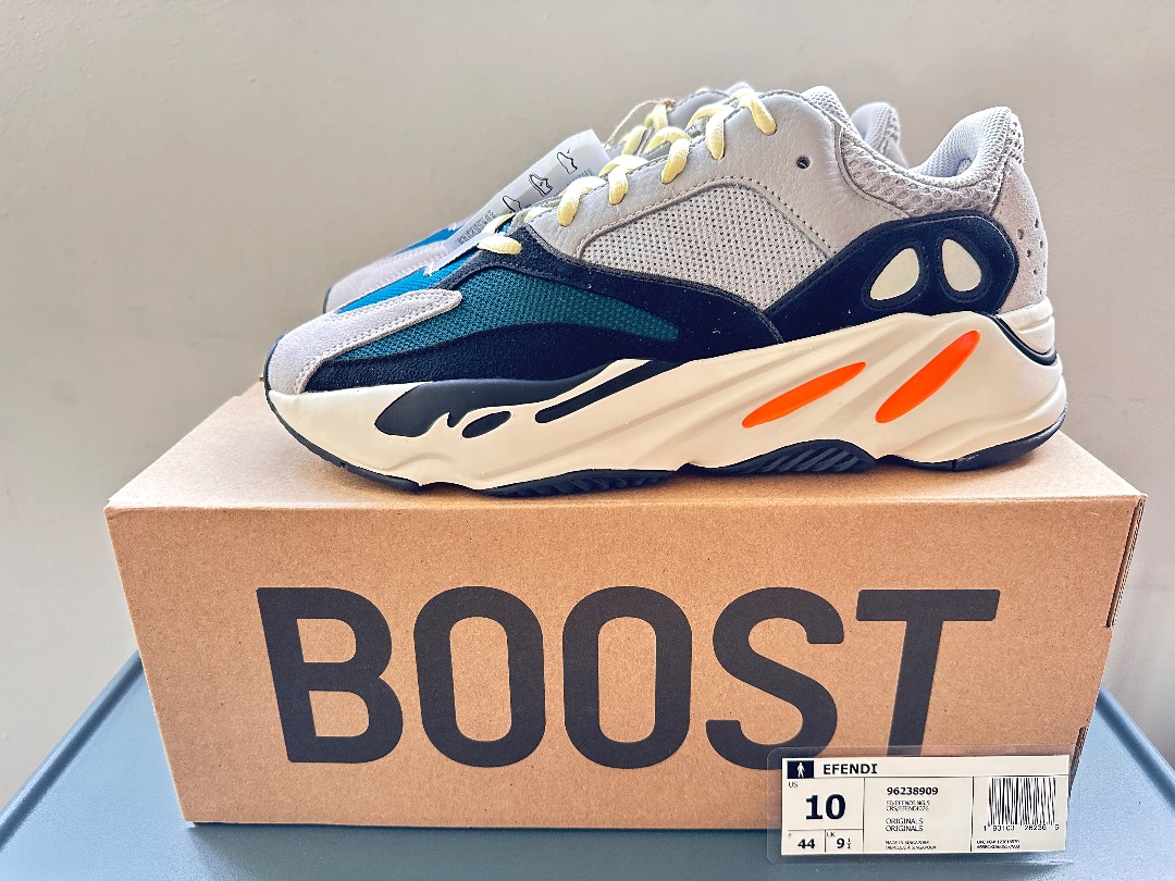 adidas Yeezy Boost 700 Wave Runner US10 Men s Fashion Footwear