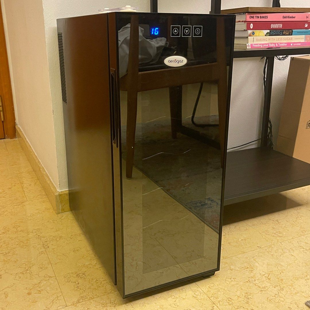 Aerogaz Wine Chiller AZ120, TV & Home Appliances, Kitchen Appliances