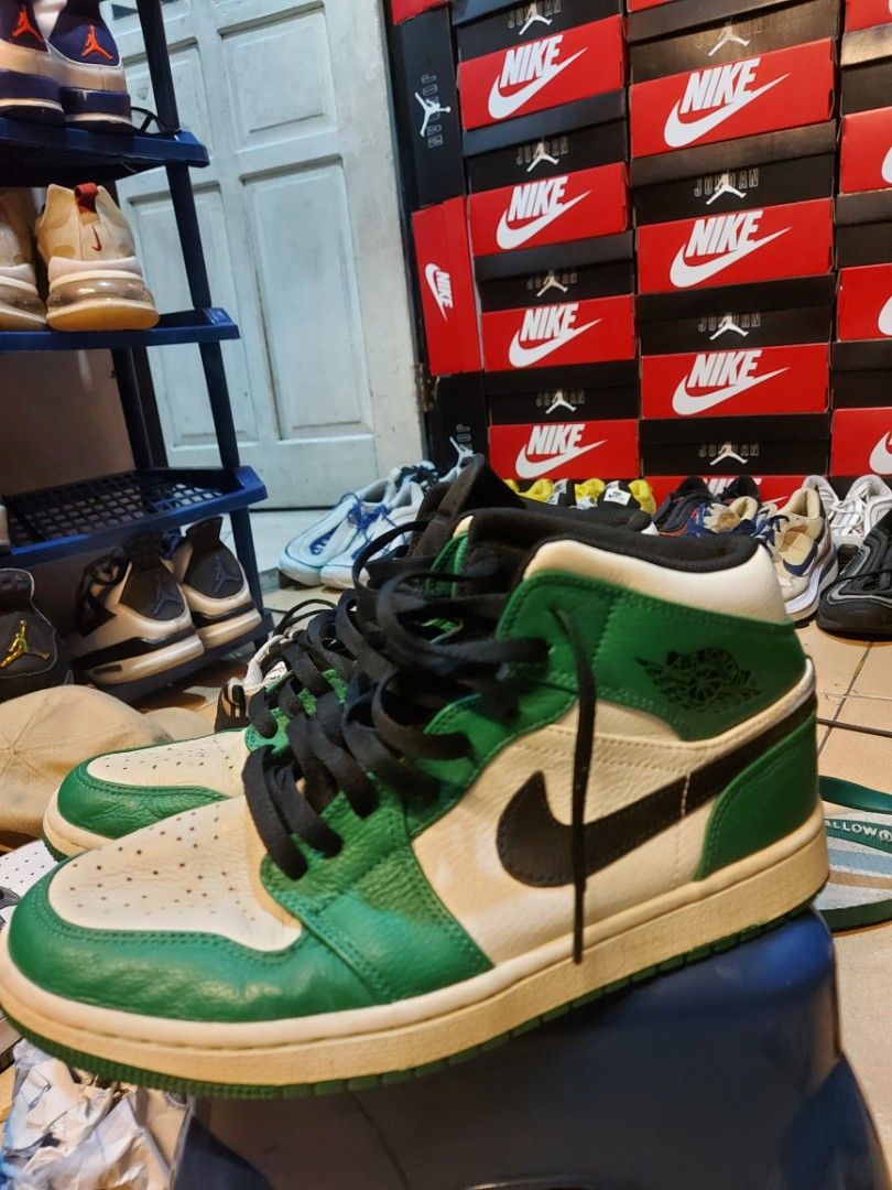 jordan 1 green pin
