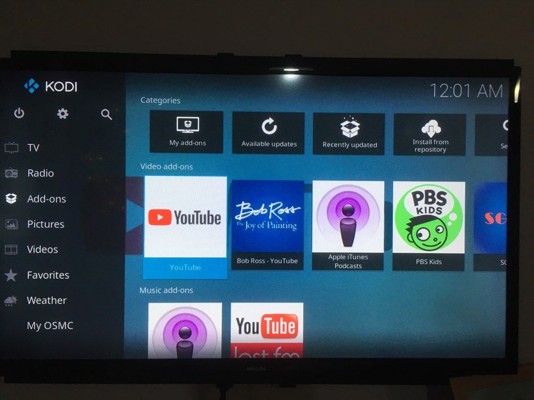 Apple TV gen 1, TV & Home Appliances, TV & Entertainment, Media