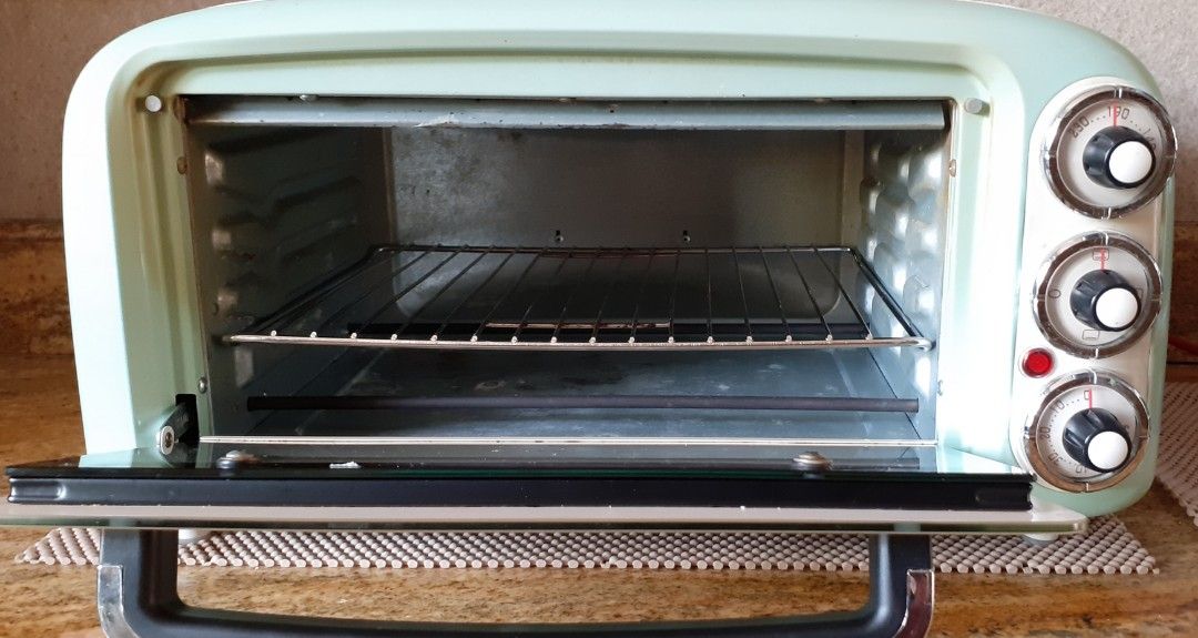 Ariete oven Toaster vintage second kap 18 ltr green, Kitchen
