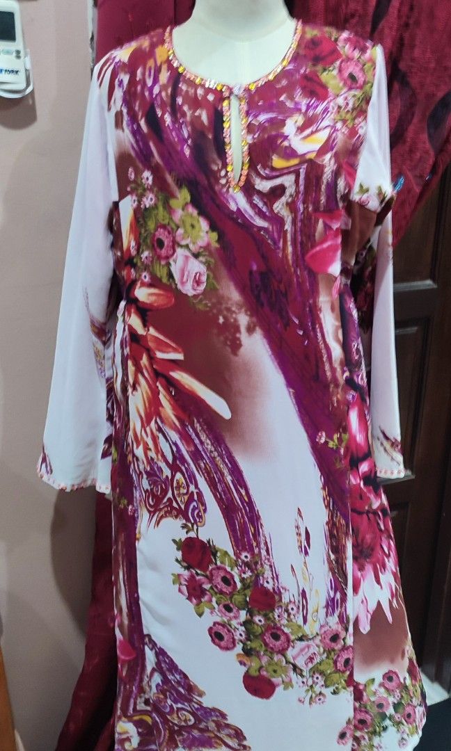 Labuh Kain Baju kurung labuh kain lipat dpn belah, Women's Fashion, Muslimah ...