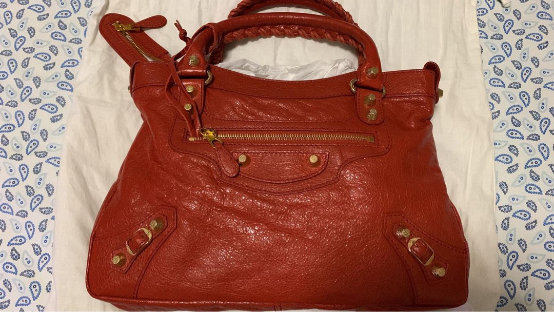 Balenciaga Bag, Women's Fashion, Bags & Wallets, Shoulder Bags on Carousell