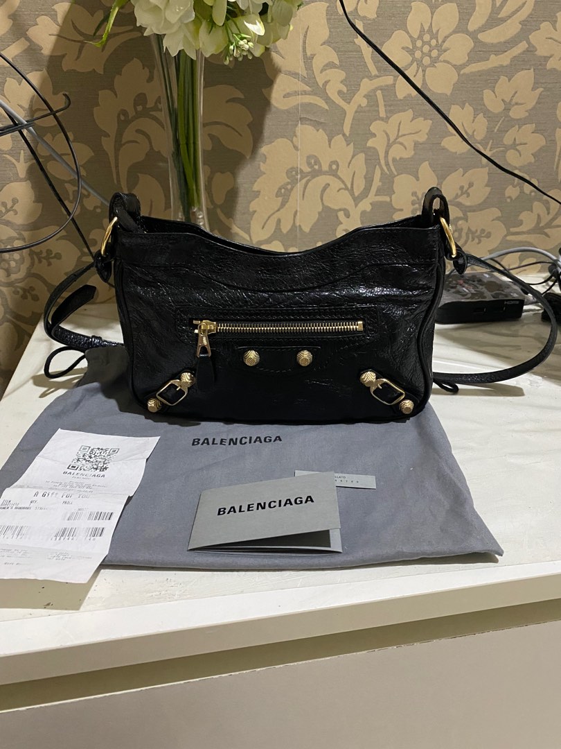 balenciaga hip black