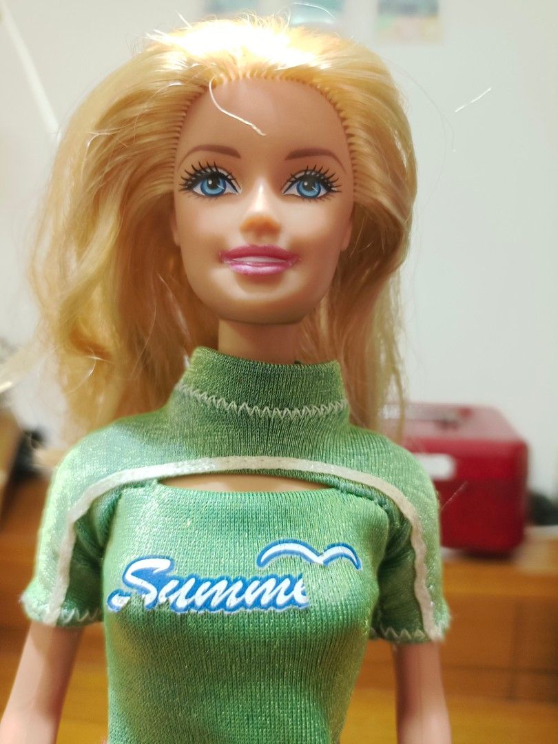Barbie doll original, Hobbies & Toys, Toys & Games on Carousell