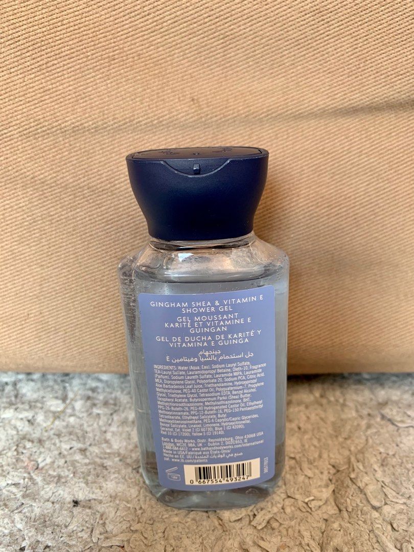 BBW Gingham Shower Gel💙 🚿 (Category: Bath) located in Pasig City. Submitted by Happy__Peach (Listing ID 1199072573, Image 2). Description: Gingham Shower Gel💙🚿 🚿Authentic Bath & Body Works 🚿Shea + Vit E 🚿Travel Size 🚿88ml 📌295.00 #bathandbodyworks #showergel #smellsgood #bathessential Please like our FB page 👍🏼 https://www.facebook.com/Happy-Peach-101197999328039 .