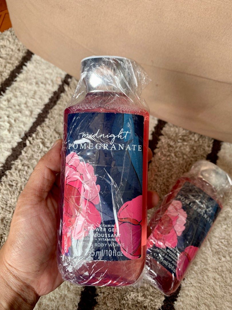 BBW Midnight Pomegranate Shower Gel❤️🌷 (Category: Bath) located in Pasig City. Submitted by Happy__Peach (Listing ID 1199072040, Image 3). Description: Midnight Pomegranate Shower Gel❤️🌷 🌷Authentic Bath & Body Works 🌷Aloe + Vit E 🌷Ruby Red Pomegranate, Sparkling Cassis, White Jasmine, Blackberry Spice, Patchouli 🌷Gentle, Non-drying formula 🌷295ml 📌470.00 #bathandbodyworks #smellsgood #bathessential Please like our FB page 👍🏼 https://www