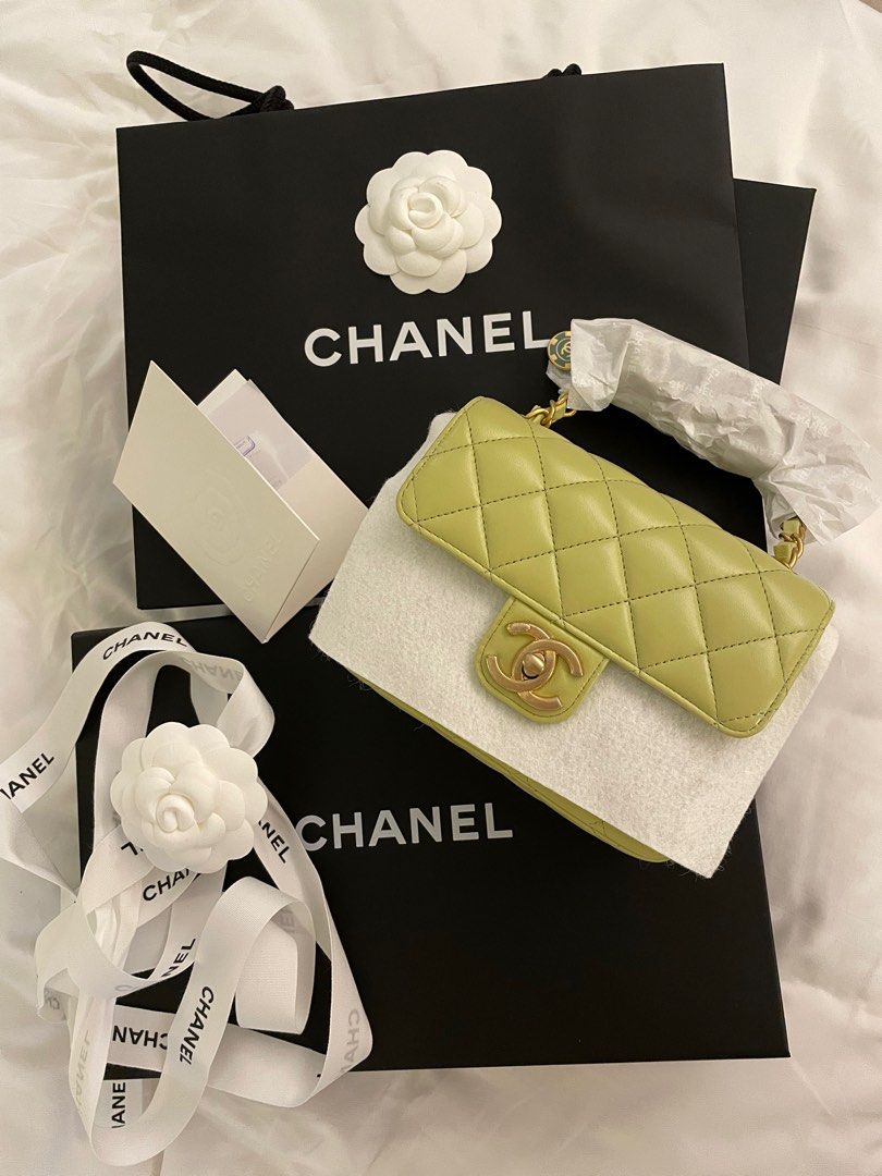 Chanel 22A Green Lambskin Square Mini Classic Flap with Champagne Gold  Hardware. 