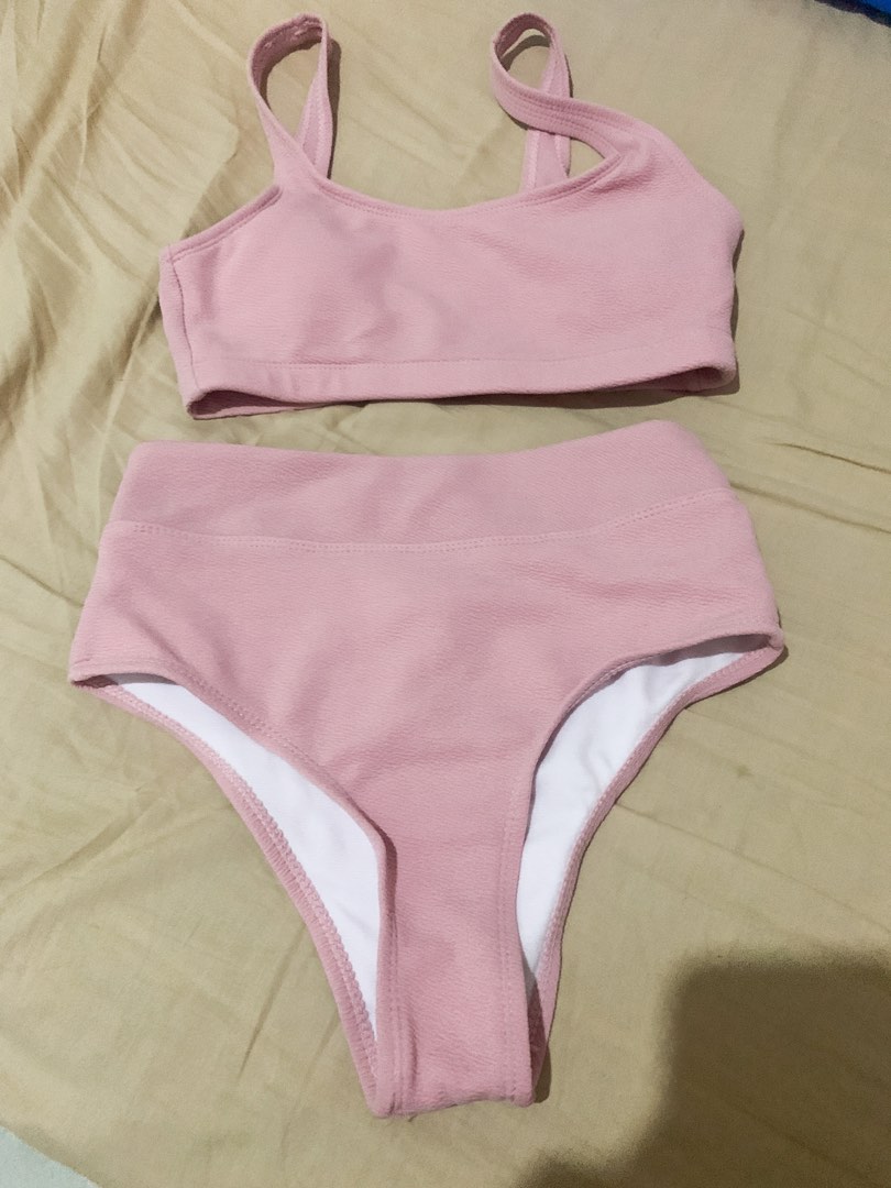 Cute Two Piece Swimsuit, Women's Fashion, Swimwear, Bikinis & Swimsuits