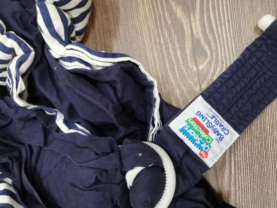 Dr. Sears Adjustable Sling Baby Carrier Babies Kids Going Out