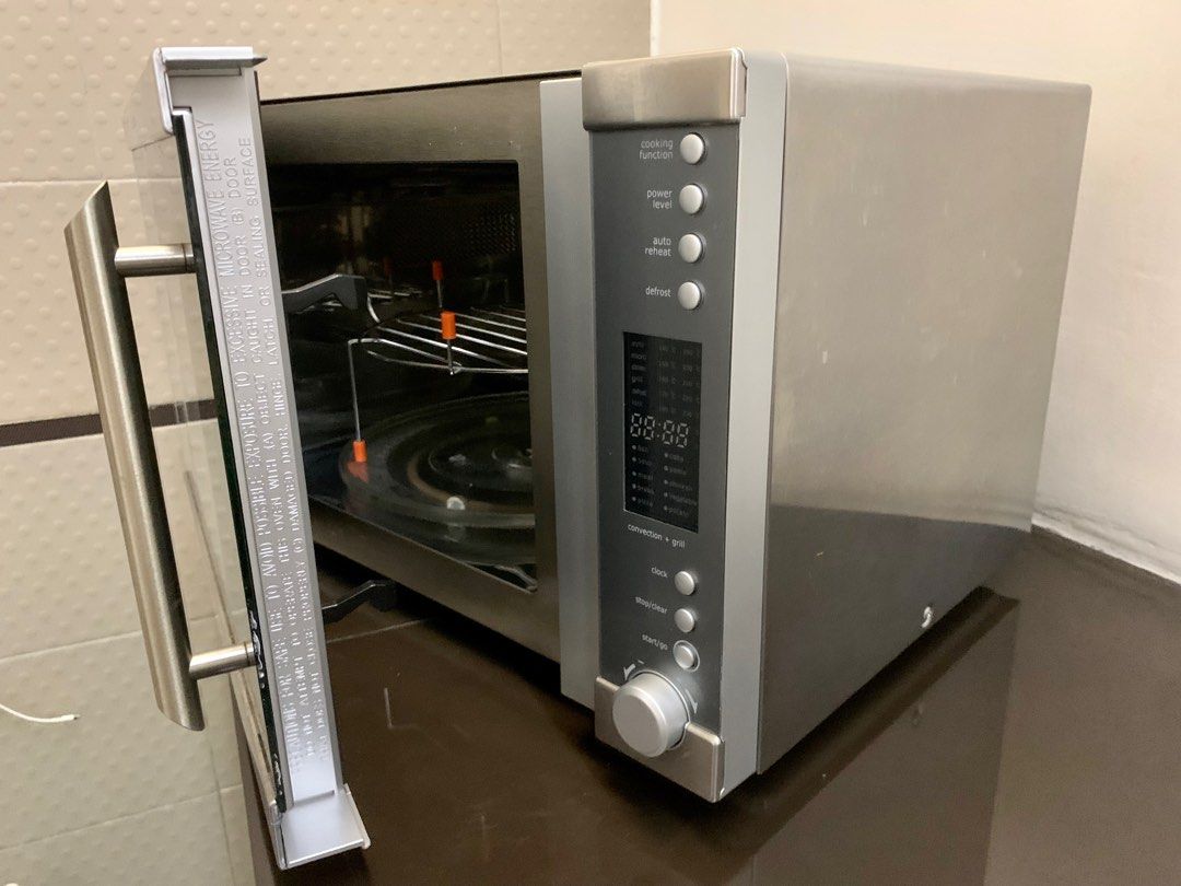 Electrolux MicroWave Oven with Grill EMS3067X, TV & Home Appliances