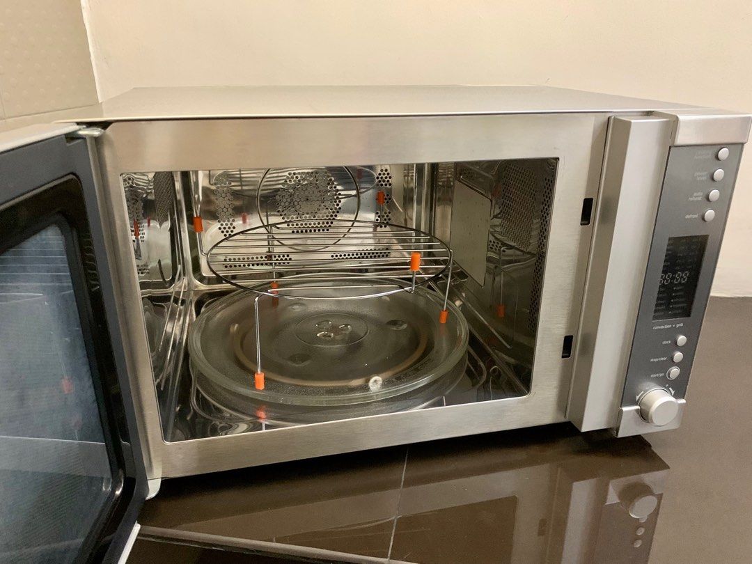 Electrolux MicroWave Oven with Grill EMS3067X, TV & Home Appliances