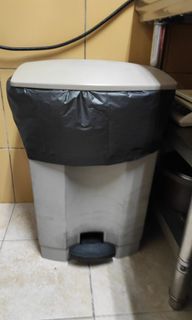 (Category: ) located in . Submitted by ladad (Listing ID 1199110967, Image 1). Description: .