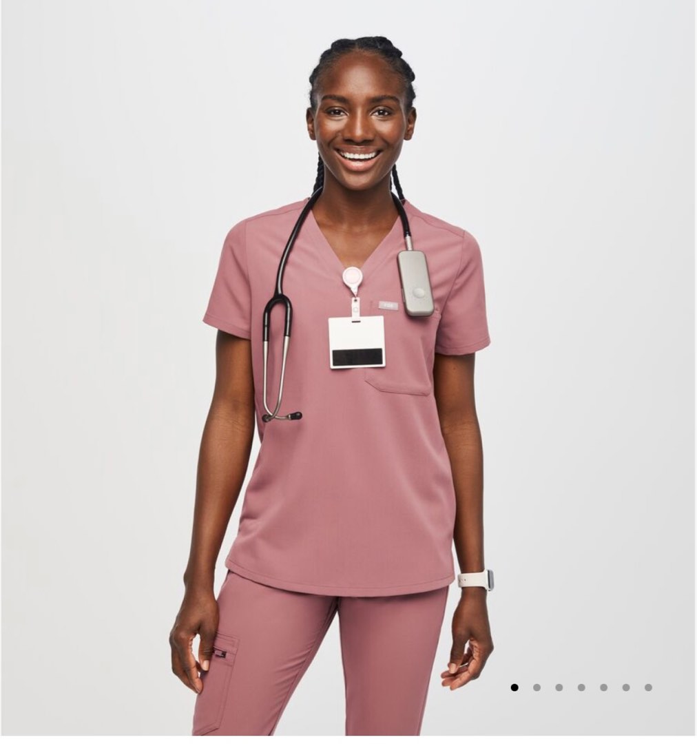 Figs limited edition mauve, Women's Fashion, Dresses & Sets, Sets or