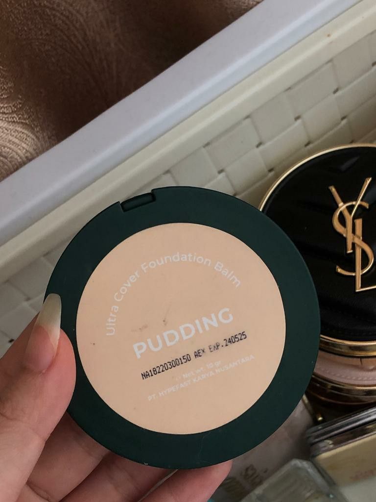 Foundation Balm Luxcrime Shade Pudding, Kesehatan & Kecantikan, Rias