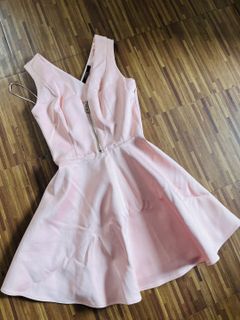 (Category: ) located in . Submitted by allaboutelle (Listing ID 1199073349, Image 1). Description: .