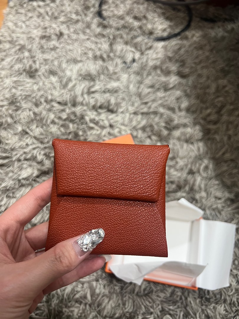 Hermes card holder, Men's Fashion, Watches & Accessories, Wallets ...