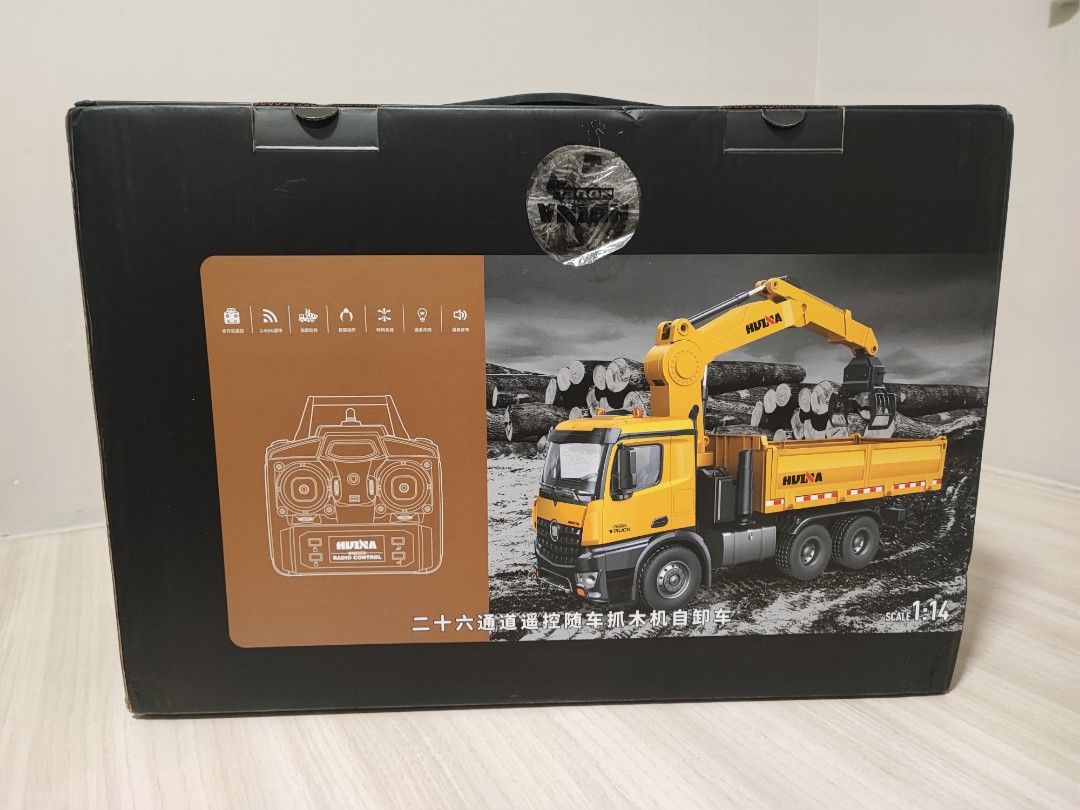 Huina 575 Remote Control Lorry Crane, Hobbies & Toys, Toys & Games on