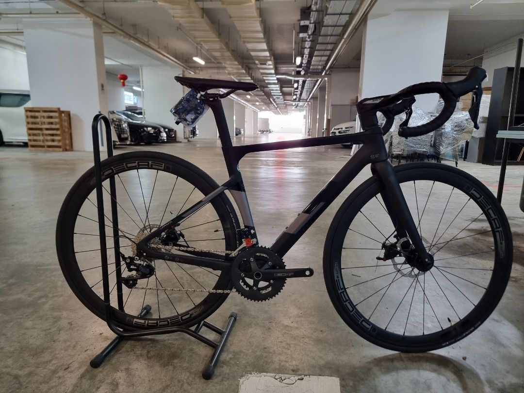 Java Vesuvio Carbon Road Bike ⭐ Shimano 105 Component ⭐ Carbon