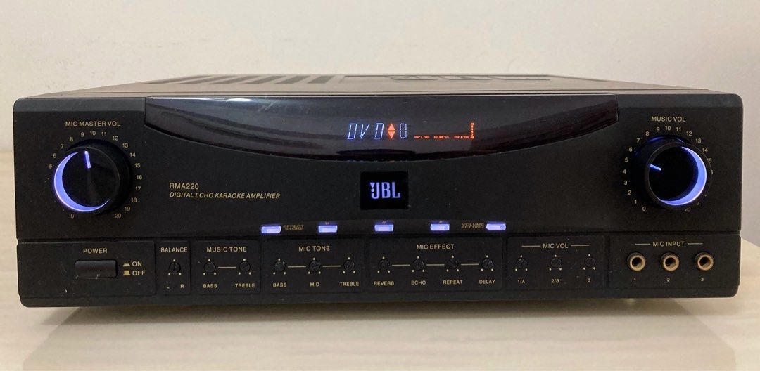 JBL Karaoke system, RMA 220 amplifier + RM101 speakers, Audio