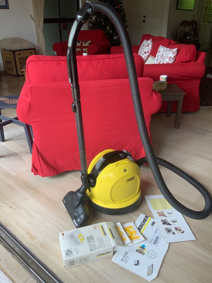 Karcher Vacuum Cleaner, TV & Home Appliances, Vacuum Cleaner