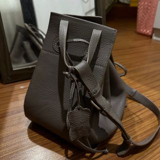 (Kategori: ) berada di . Dikirim oleh buyingsecondhand (ID iklan 1199106764, Gambar 1). Deskripsi: .