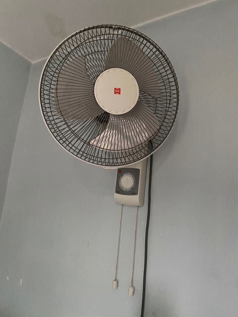 KDK鐵線葉掛牆風扇16吋和14吋, 傢俬＆家居, 燈飾及風扇, 風扇 - Carousell