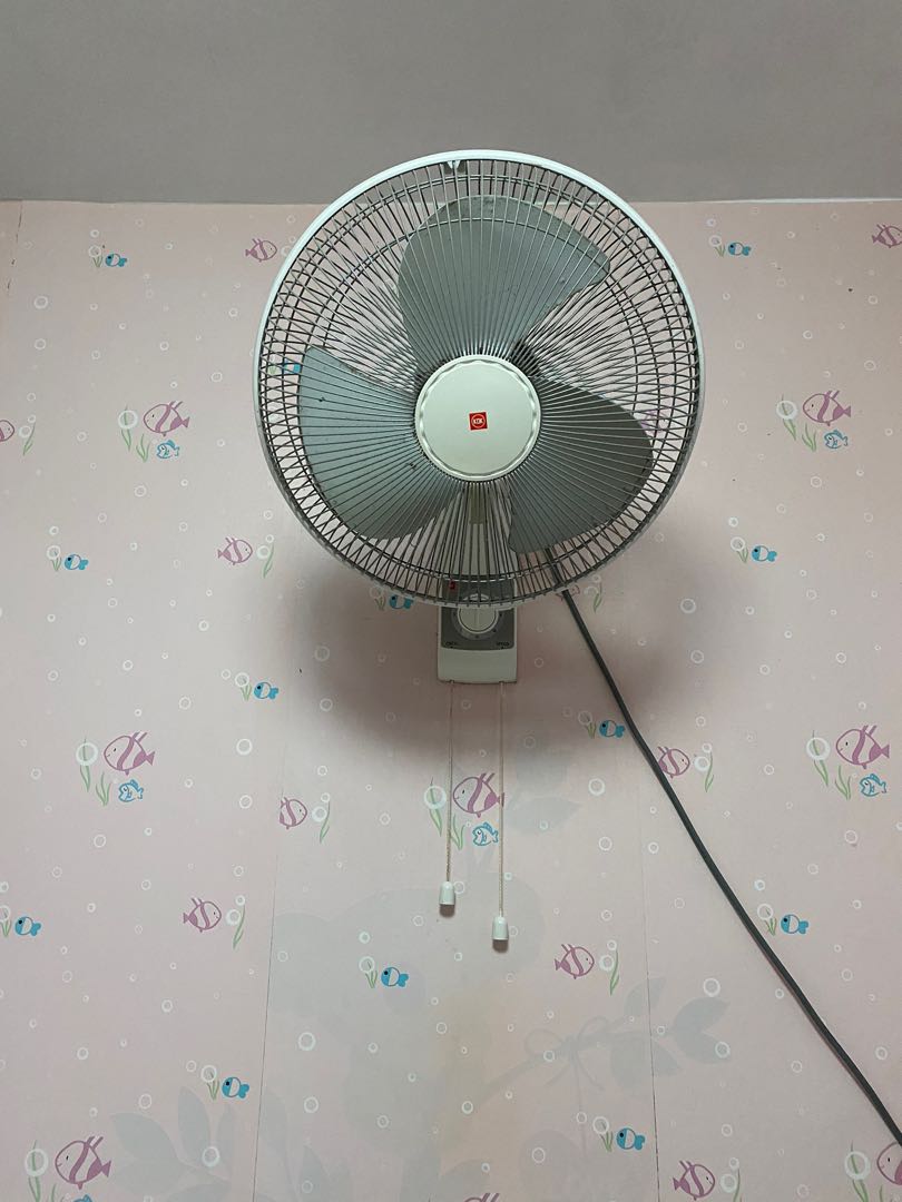 KDK鐵線葉掛牆風扇16吋和14吋, 傢俬＆家居, 燈飾及風扇, 風扇 - Carousell