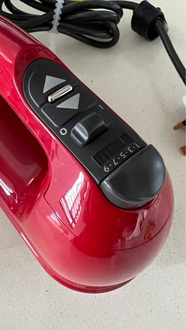 KitchenAid 9 Speed Hand Mixer (Red), TV & Home Appliances, Kitchen Appliances, Other Kitchen