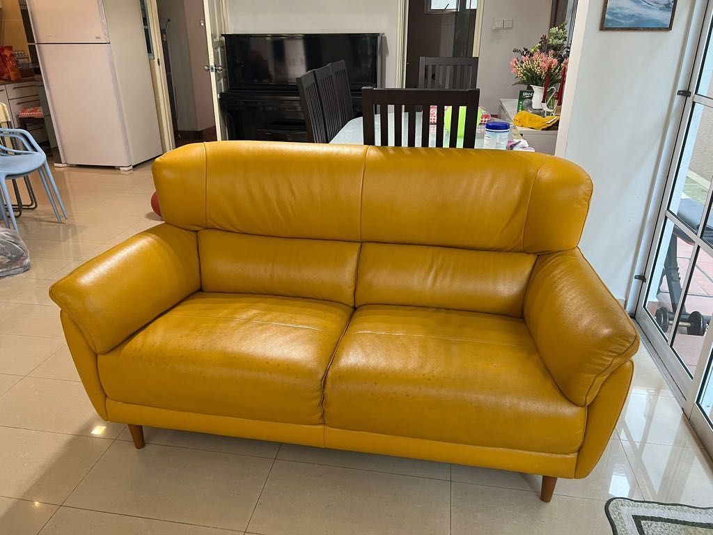 KUKA Branded FULL Leather Sofa Loving Preowned (2yo), Furniture