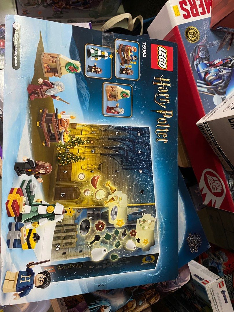 Lego 75964 harry best sale potter advent calendar stores