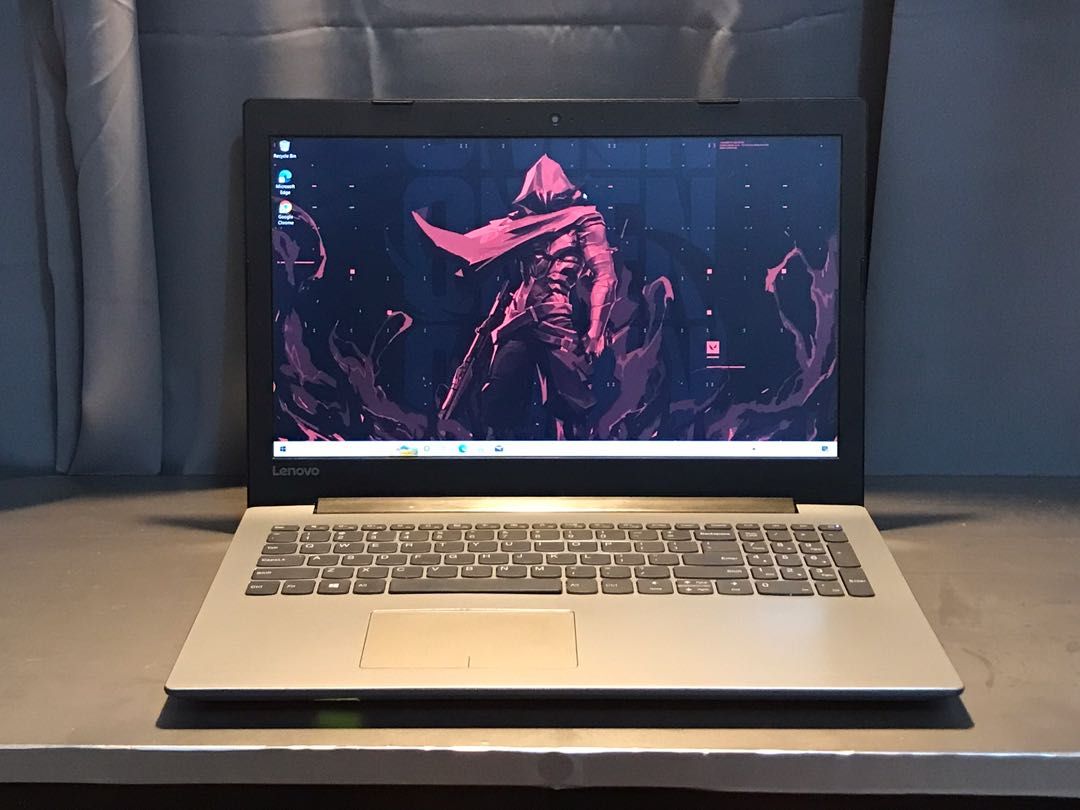LENOVO IDEAPAD 81DE i7 8thgen 8Gb Ram 128 ssd 2Gb AMD Radeon (TM) 530