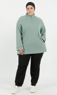 lilit zipped running top in sage