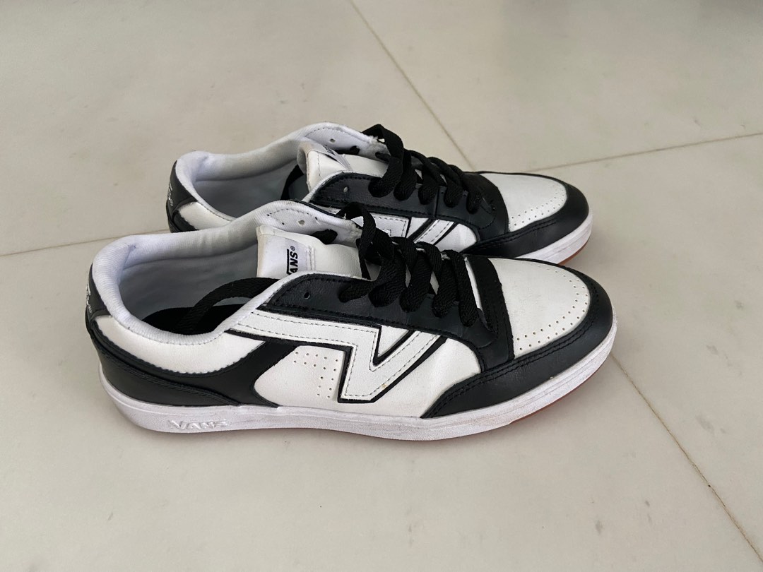 Cheap vans trainers outlet for sale