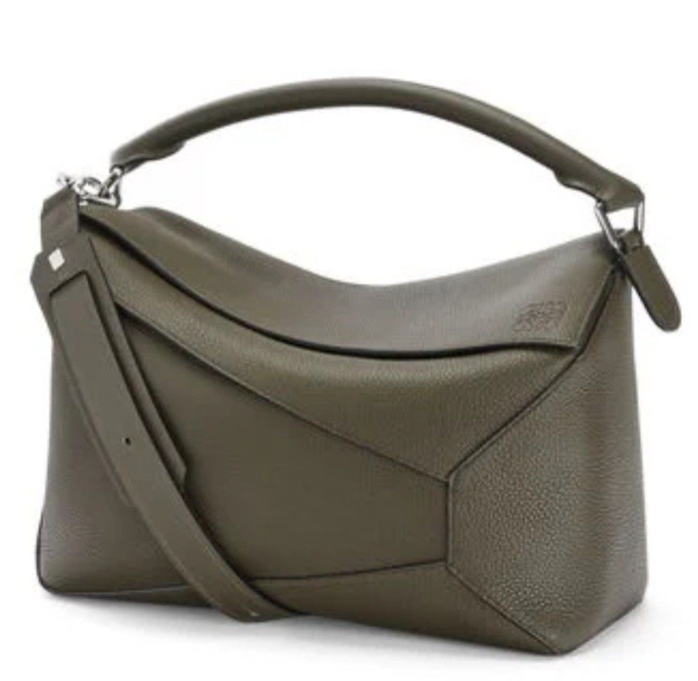 Large Puzzle bag in grained calfskin Dark Khaki Green - LOEWE