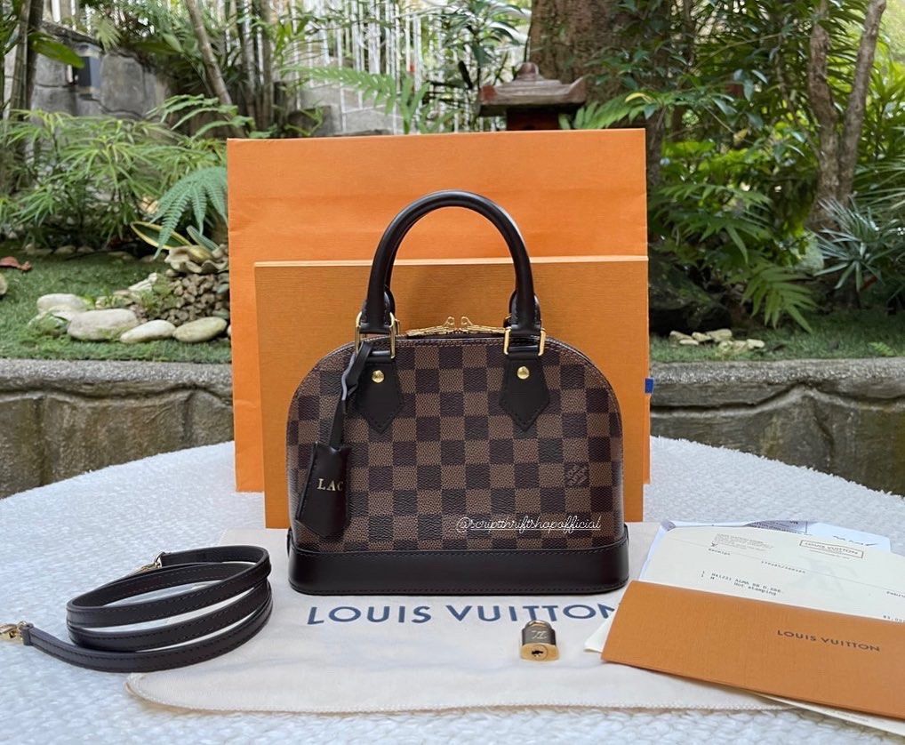 Louis Vuitton Damier Ebene Challenge Zip Up Black Leather 8 LV or