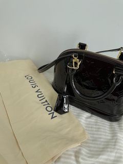 Louis Vuitton Bleu Nuit Monogram Vernis Alma GM Bag